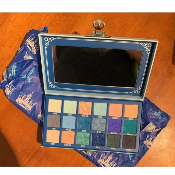 Jeffree Star “Blue Blood” Palette 100% Auth - Picture 6 of 7
